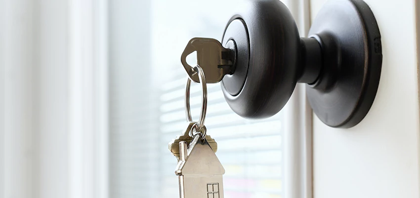 Bifold Door Knob Replacement in La Verne, California